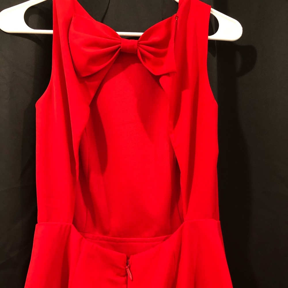 Lulus Red V Back bow dress!